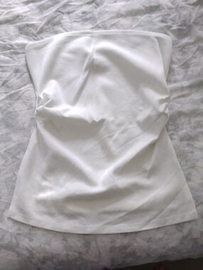 stradivarius White Strapless Tube Top